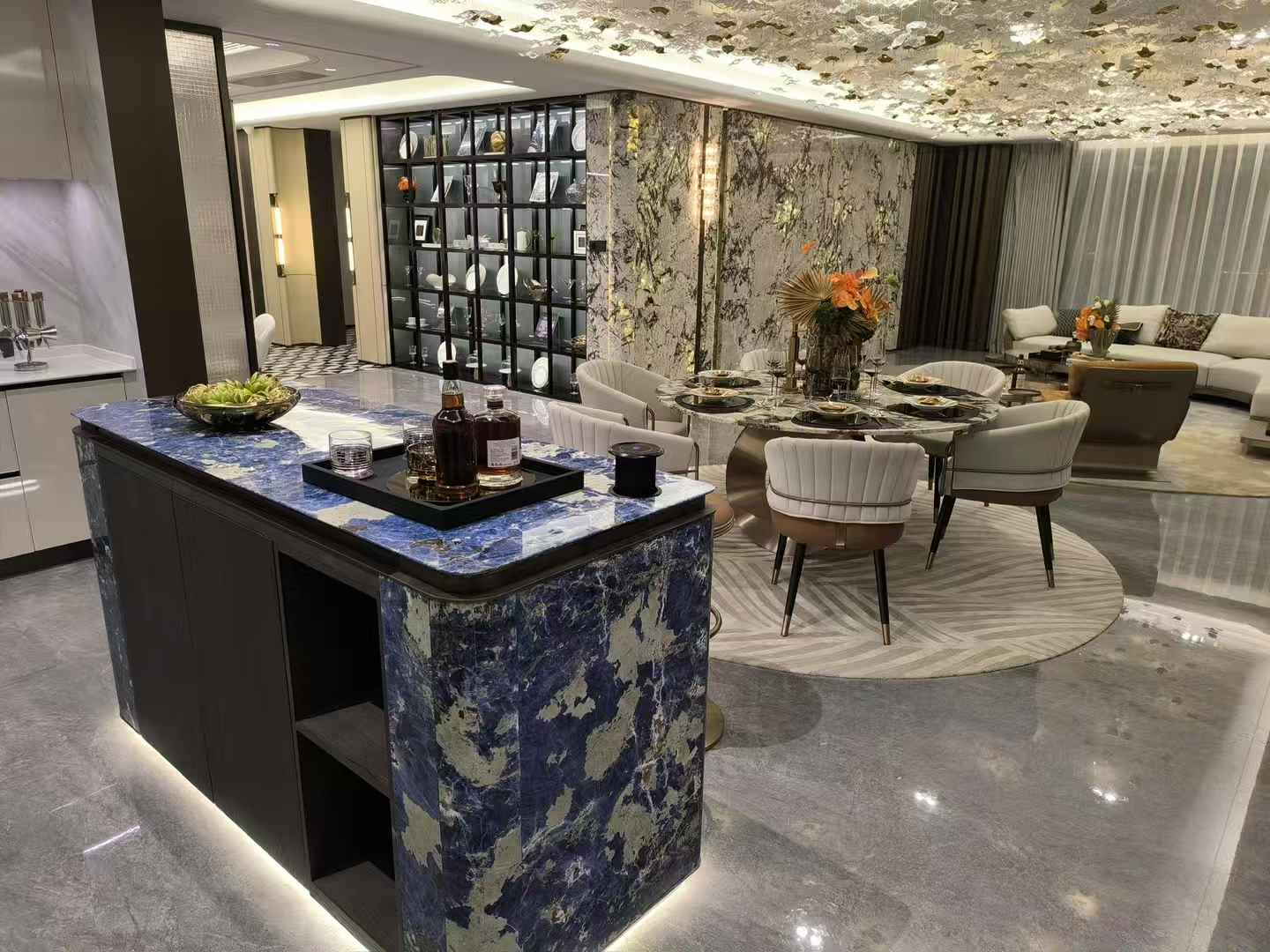 Top 3 des pierres bleues naturelles pour le design de luxe