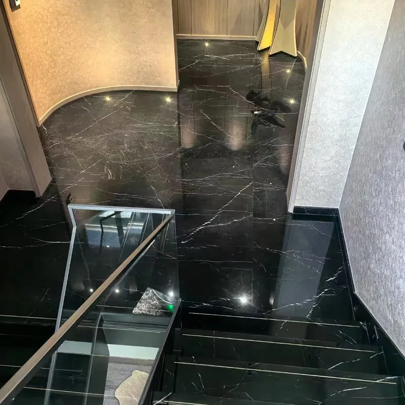 Dalle de marbre Marquina en Chine