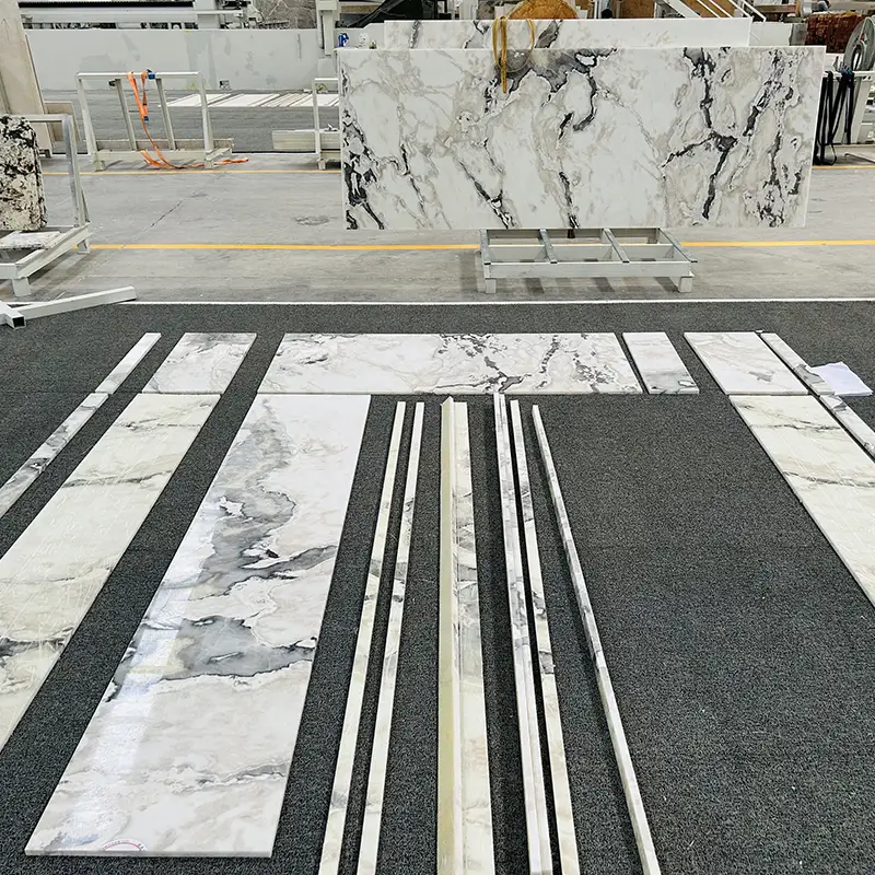 Carreaux de marbre blanc d'huîtres